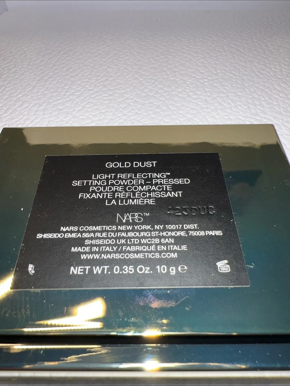 NARS Light-Reflecting Setting Powder — Gold Dust